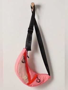 NWT Free People Movement Nothin But Net Sling Bag - Hibiscus